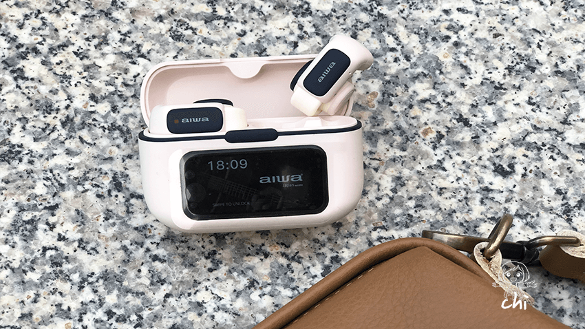 AIWA 愛華 AT-H03 EDGE 耳夾式真無線藍牙耳機外觀