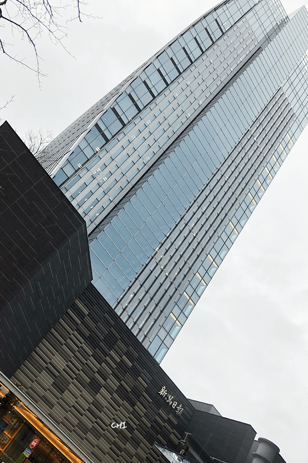 新潟免費展望台新潟日報大樓外觀